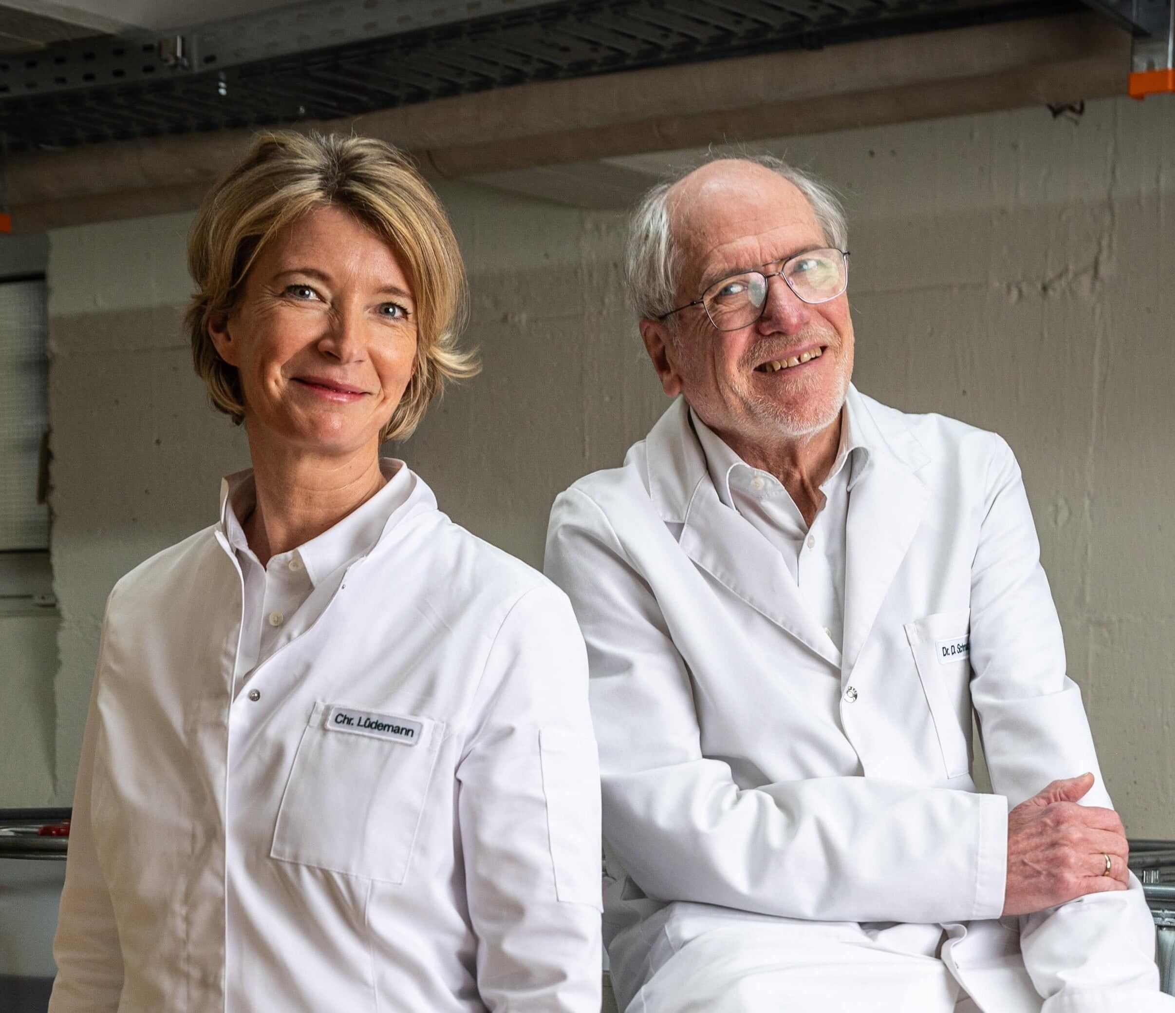 Die ARYA LAYA Geschäftsleitung: links Christin Lüdemann, rechts Dr. Wolf-Dieter Schmalz